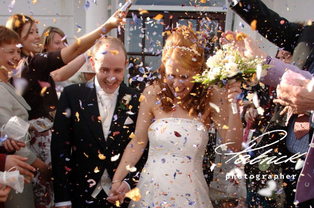 manor of groves confetti shot, bride and groom